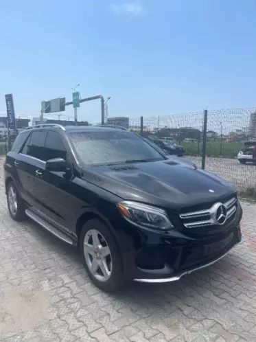 Mercedes-Benz GLE 400