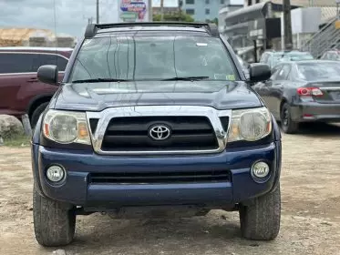Toyota Tacoma