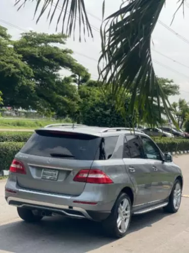 Mercedes-Benz ML 350