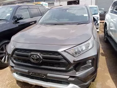 Toyota RAV 4