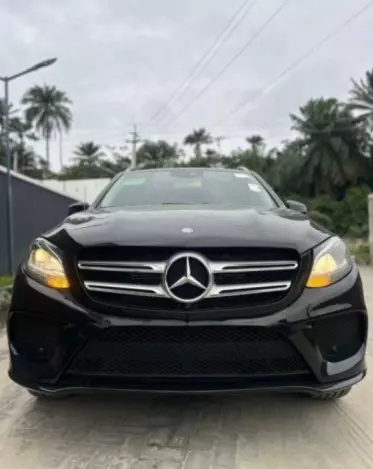 Mercedes-Benz GLE 350