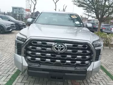Toyota Tundra