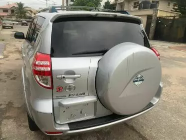 Toyota RAV 4