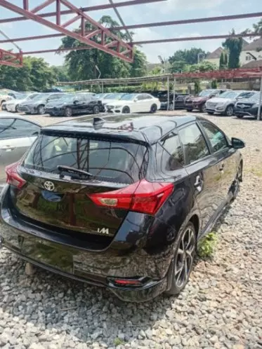 Toyota Corolla iM