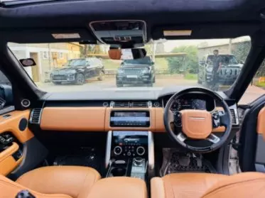 RANGE ROVER Vogue