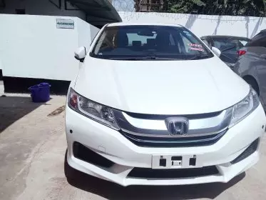 Honda Grace Hybrid