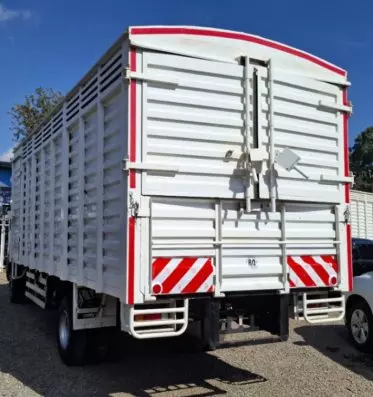 Isuzu FRR