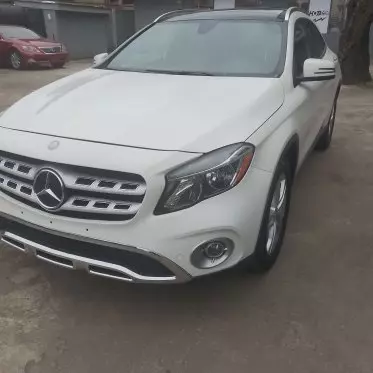 Mercedes-Benz GLA 250
