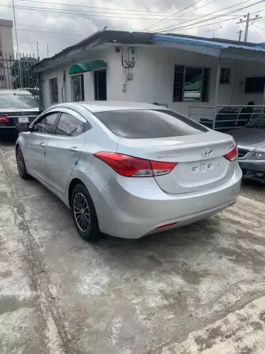 Hyundai Avante