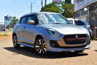 SUZUKI Swift RS