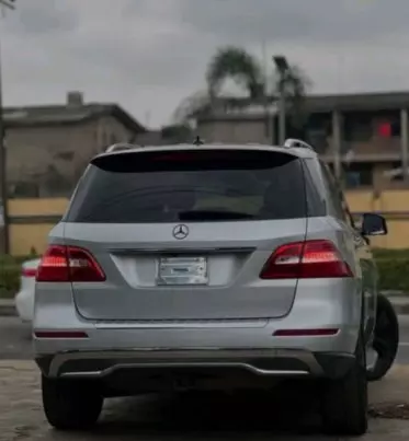 Mercedes-Benz ML 350