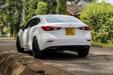 Mazda Axela 