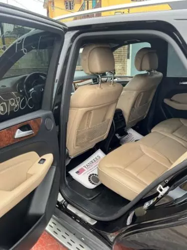 Mercedes-Benz ML 550