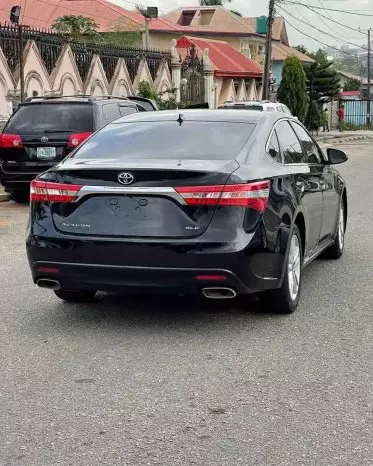 Toyota Avalon
