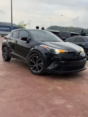 Toyota CH-R