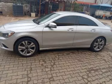 Mercedes-Benz CLA 250