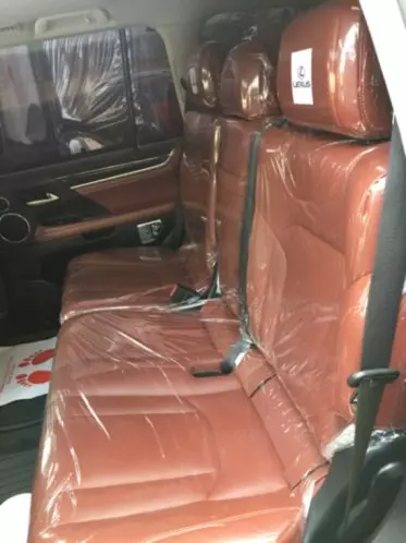 Lexus LX 570