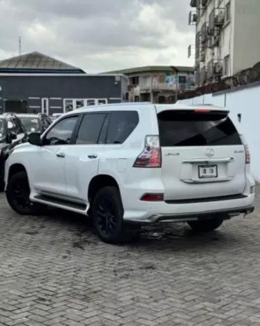 Lexus GX 460