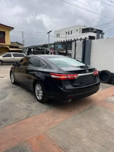 Toyota Avalon
