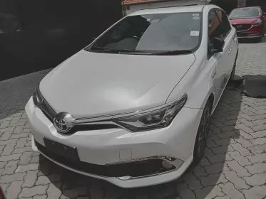 Toyota Auris Hybrid
