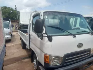 Hyundai Mighty