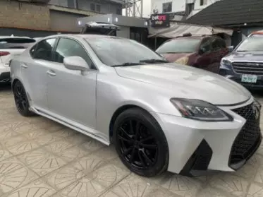 Lexus IS 250