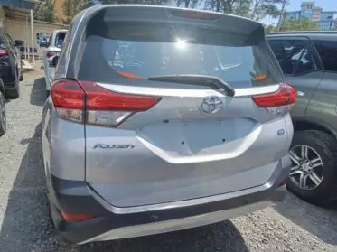 Toyota Rush