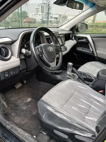 Toyota RAV 4