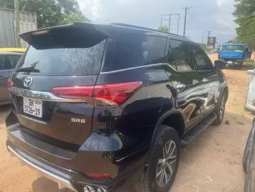 Toyota Fortuner