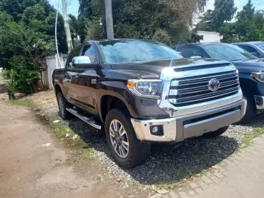 Toyota Tundra