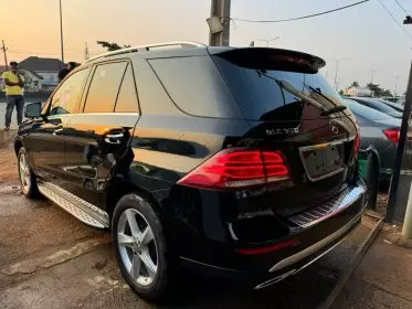 Mercedes-Benz GLE 350