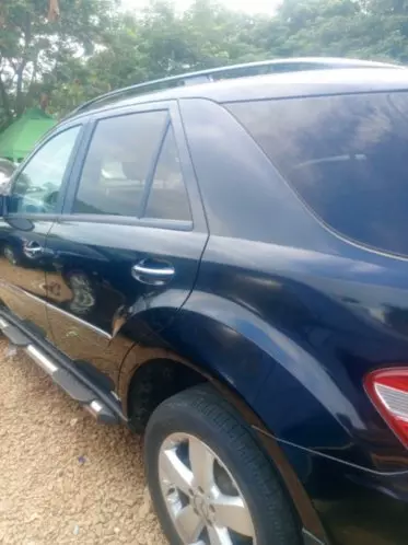 Mercedes-Benz ML 500