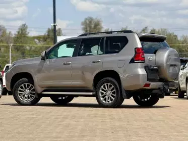 Toyota Landcruiser Prado