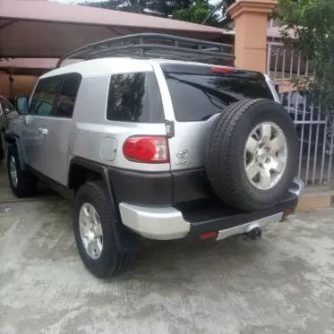 Toyota FJ Cruiser