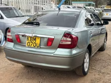 Toyota Premio 