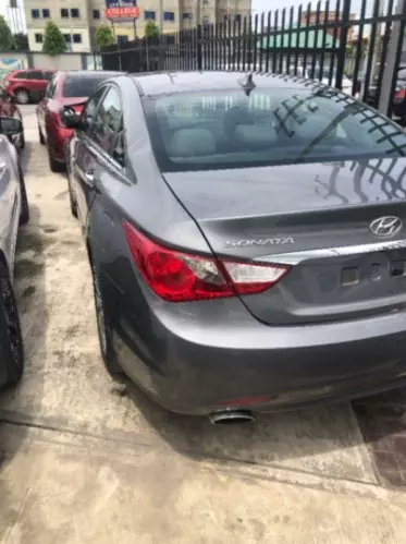 Hyundai SONATA 2,0L BVA / Cuir Luxury