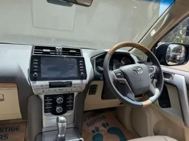 Toyota Landcruiser Prado