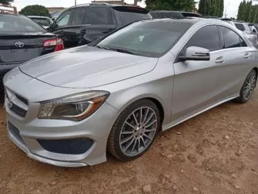 Mercedes-Benz CLA 250