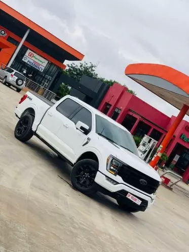 Ford f 150  Platinum