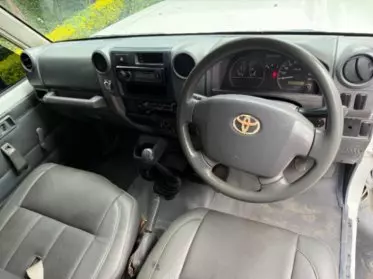 Toyota Land Cruiser Pick Up