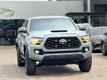 Toyota Tacoma