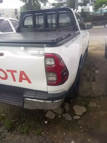 Toyota Hilux
