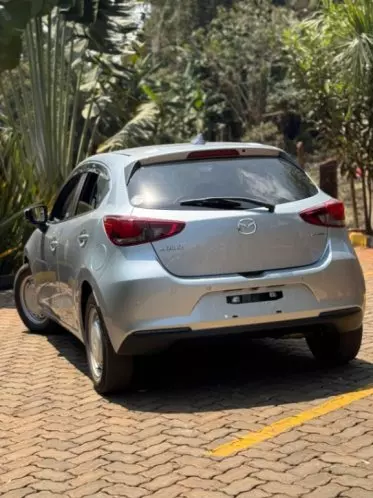 Mazda 2