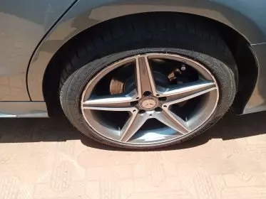 Mercedes-Benz C 200