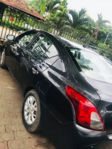 Nissan Almera