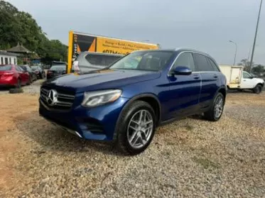 Mercedes-Benz GLC 300