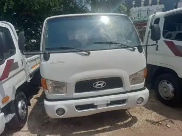 Hyundai Mighty