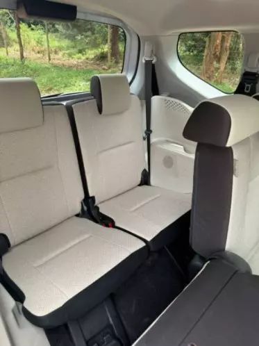 Toyota Sienta Hybrid