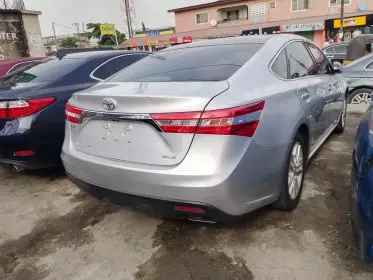 Toyota Avalon