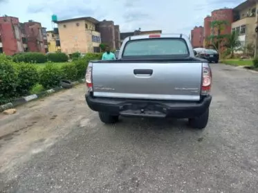 Toyota Tacoma